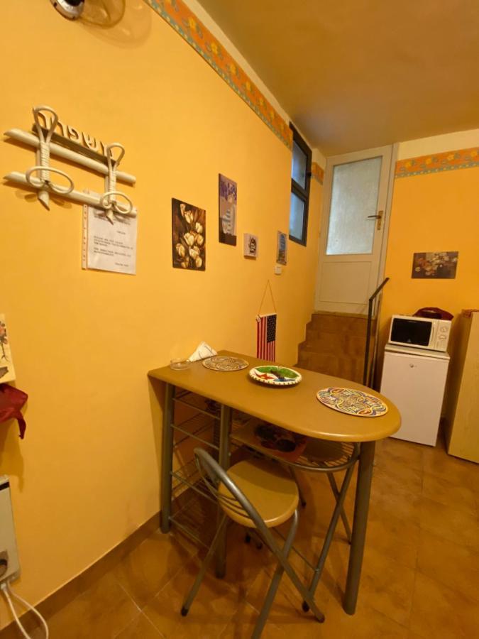 Cottage Gole Alcantara Gloria Room Graniti Exterior foto
